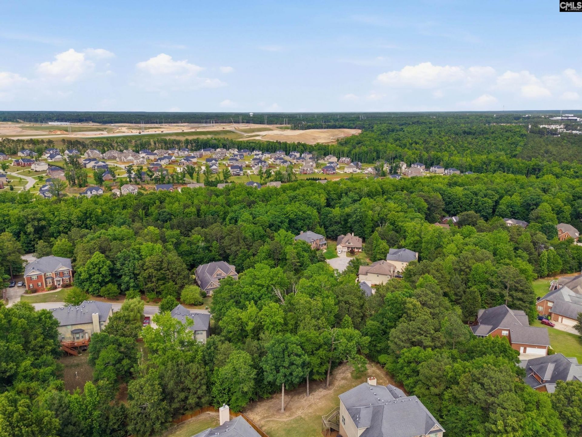 612 Winding Hickory Court  Photo 8
