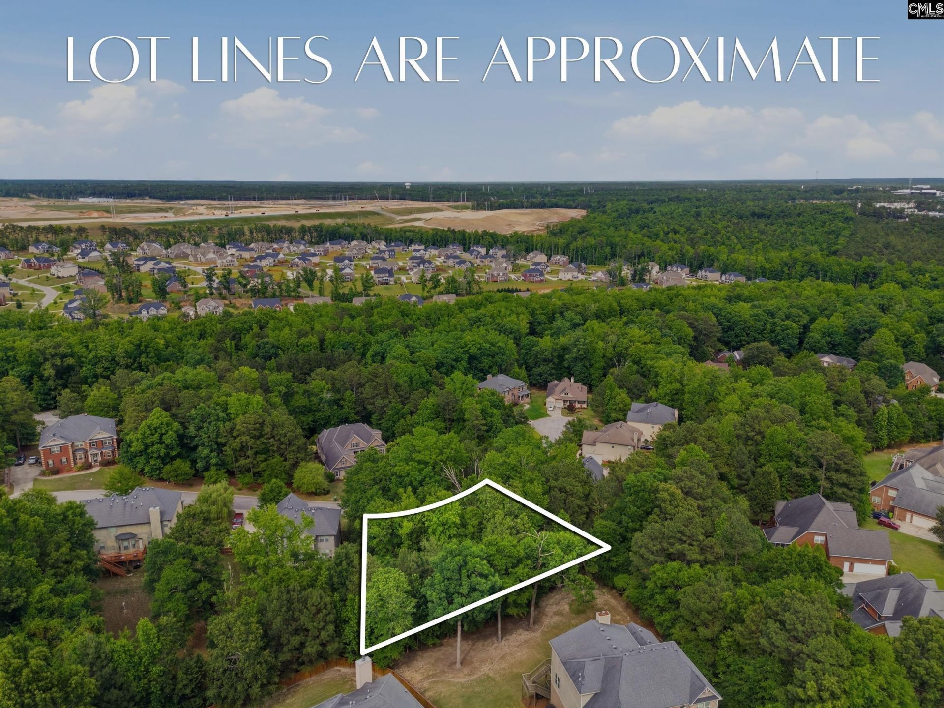 612 Winding Hickory Court  Photo 9