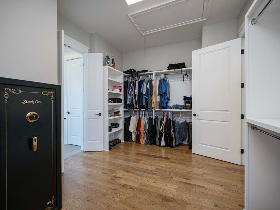 Property Image 38