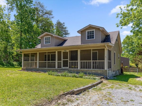 1827 Bollinger Road , Signal Mountain, TN 37377