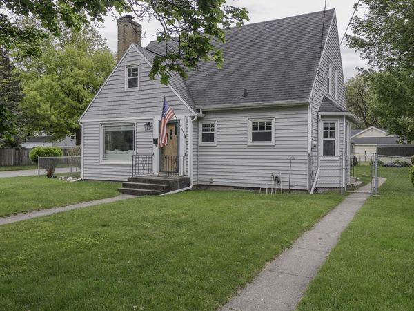 1334 Homecrest Avenue, Kalamazoo, MI 49001
