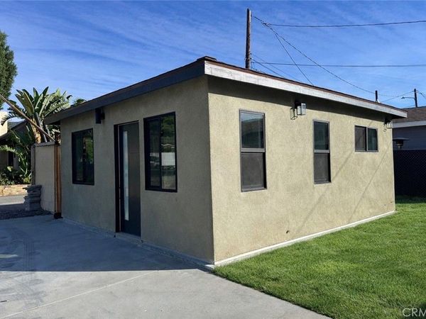 551 W Crescent Drive, Azusa, CA 91702