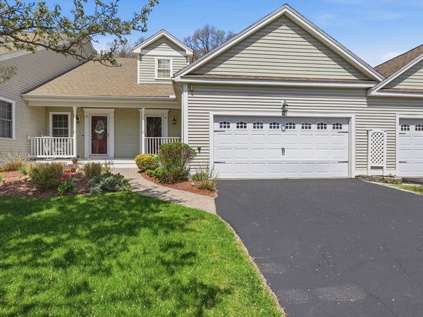 6 Ashton Lane, Unit 6, Millbury, MA 01527