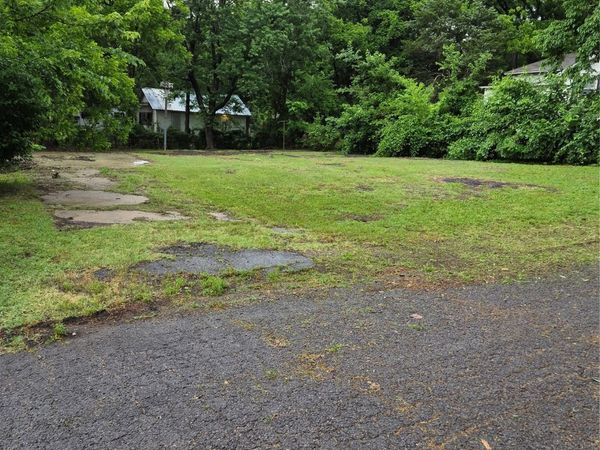517 W Rankin , Checotah, OK 74426