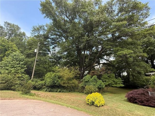 5028 Valley Street, Oakwood, GA 30566