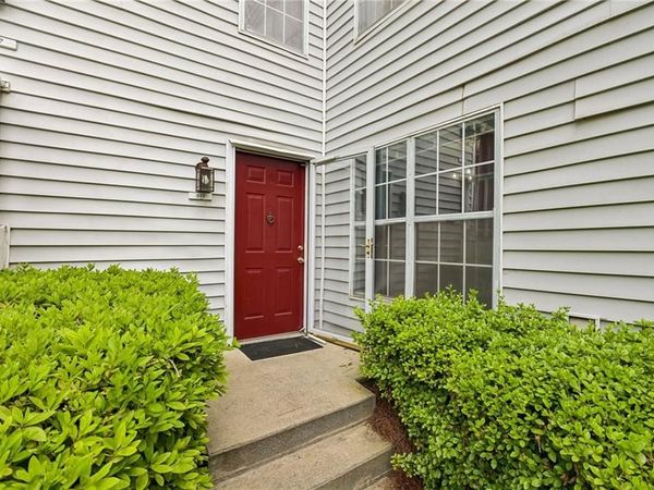 513 Glenleaf Drive , Peachtree Corners, GA 30092