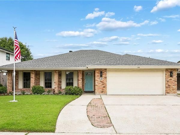 106 W IMPERIAL Drive , Harahan, LA 70123