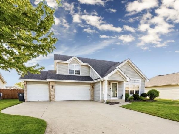 8632 Jeffery Way, MACHESNEY PARK, IL 61115