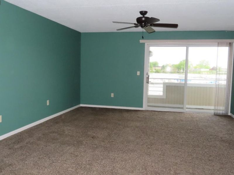 31 Marina Point Drive, Sandusky, OH 44870 Photo 4