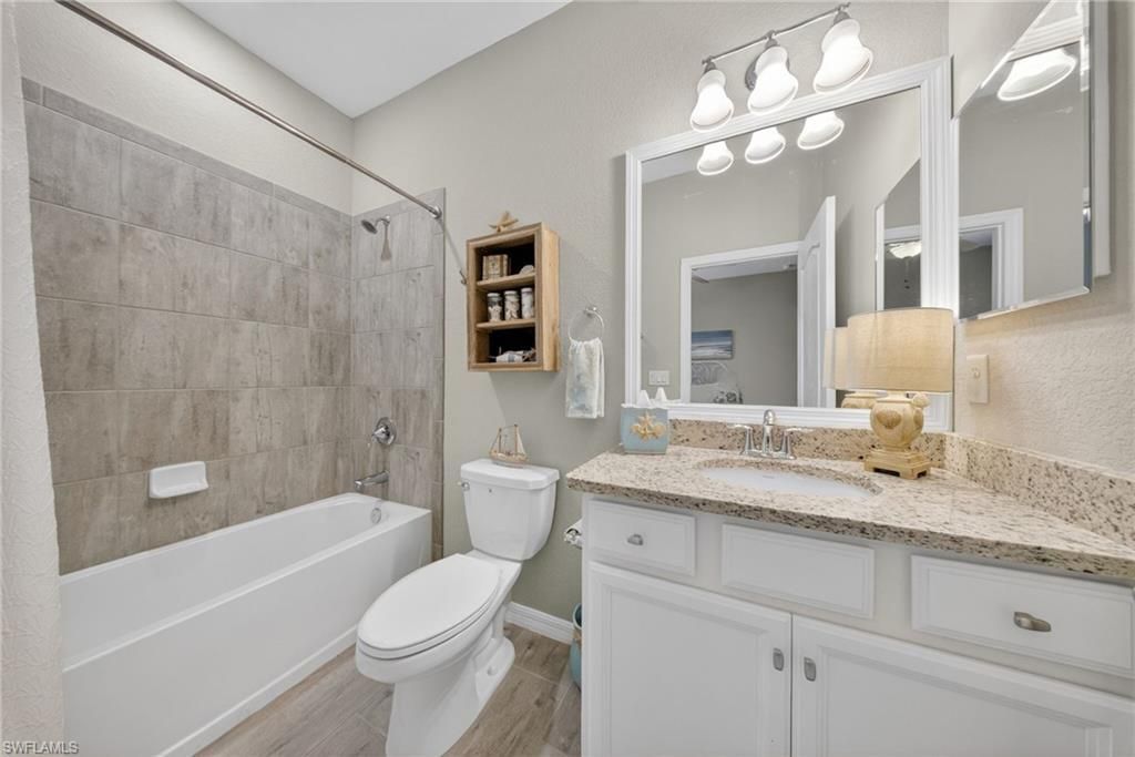 19905 Beverly Park Rd, Estero, FL 33928 Photo