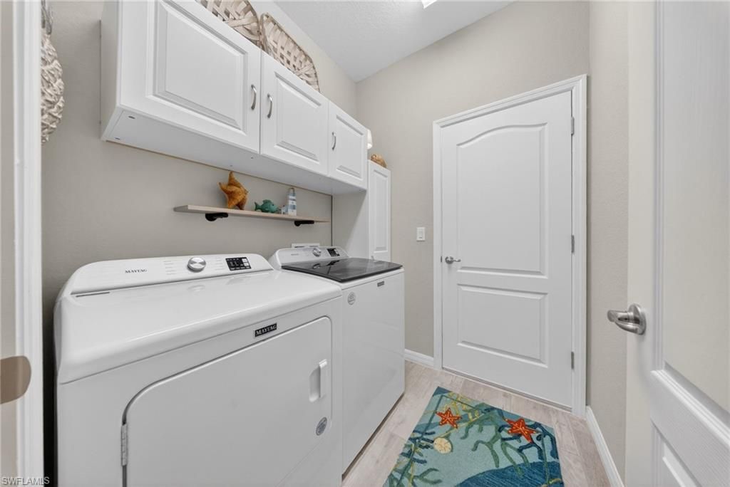 19905 Beverly Park Rd, Estero, FL 33928 Photo