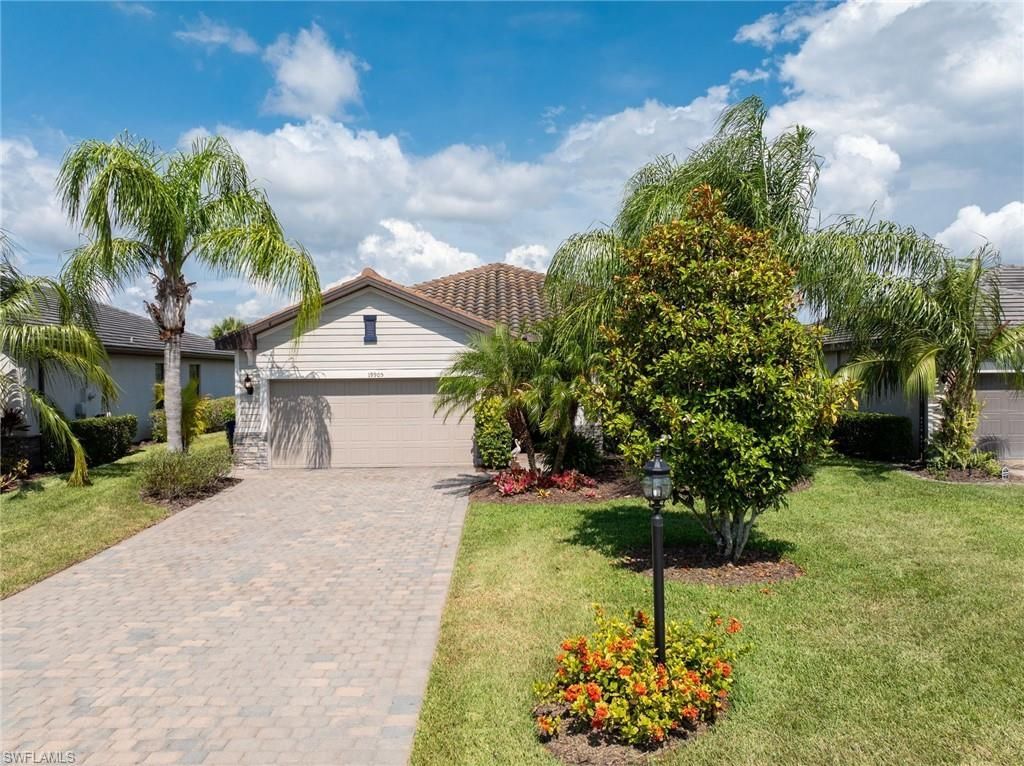 19905 Beverly Park Rd, Estero, FL 33928 Photo
