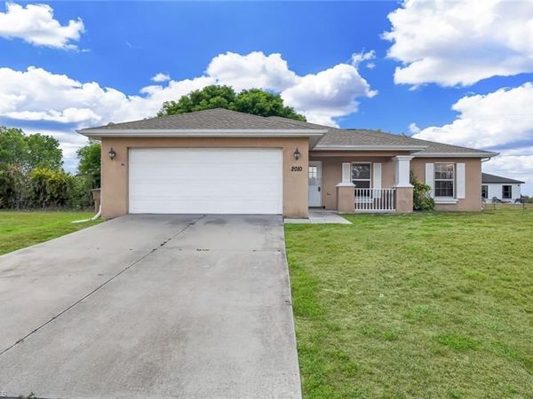 2010 NE 13th PL , CAPE CORAL, FL 33909