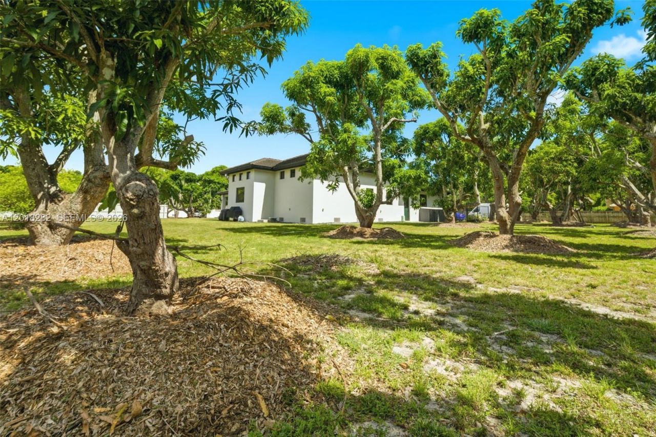 18690 Old Cutler Rd , Cutler Bay, FL 33157 Photo