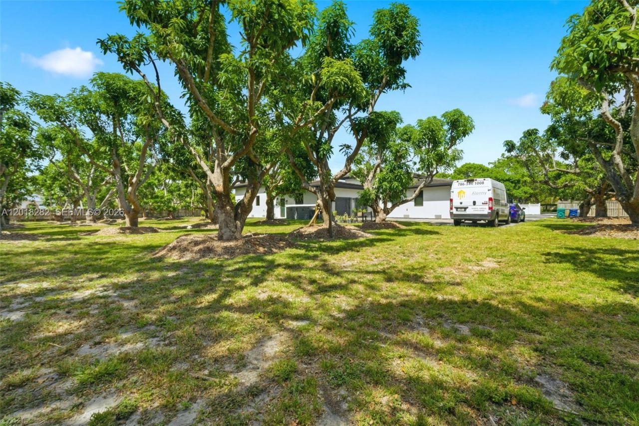 18690 Old Cutler Rd , Cutler Bay, FL 33157 Photo