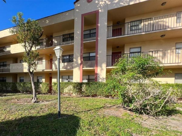 3410 Foxcroft Rd , Unit 206, Miramar, FL 33025