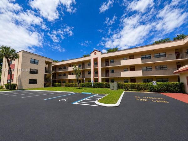 3410 Foxcroft Rd , Unit 206, Miramar, FL 33025