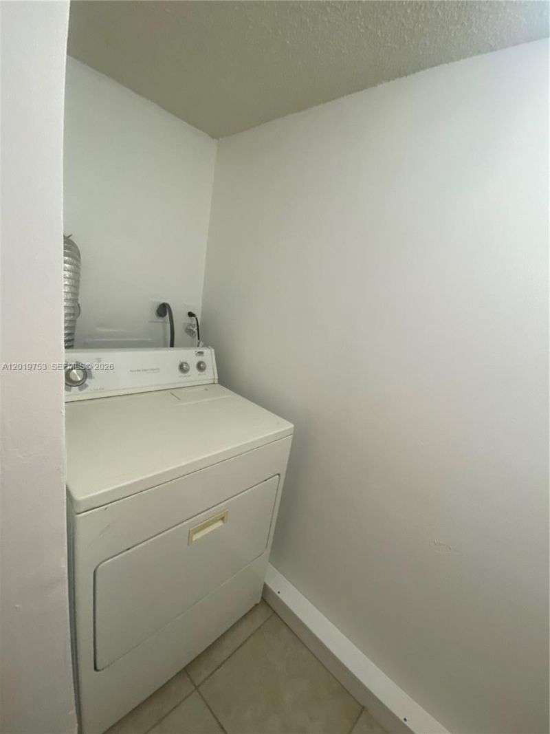 3410 Foxcroft Rd , Unit 206, Miramar, FL 33025 Photo