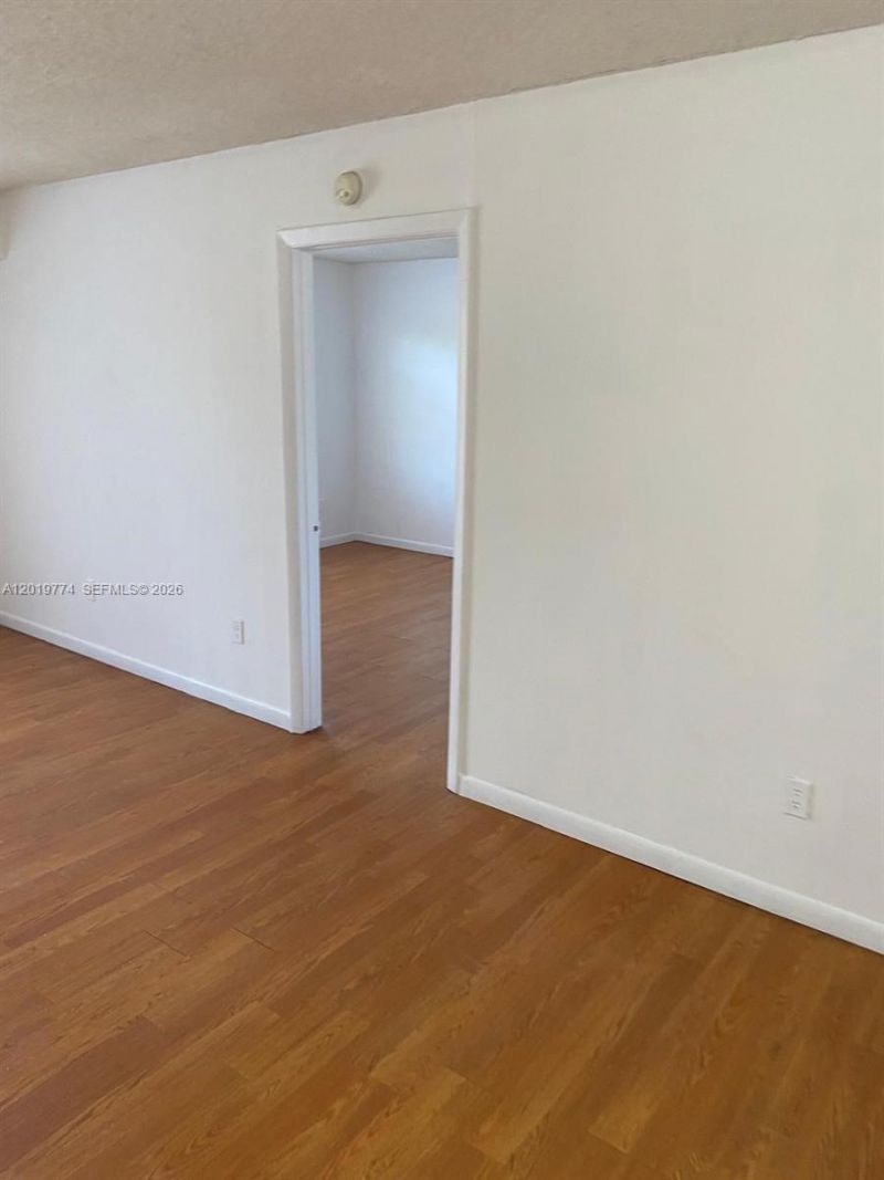 8240 SW 210th St , Unit 111, Cutler Bay, FL 33189 Photo