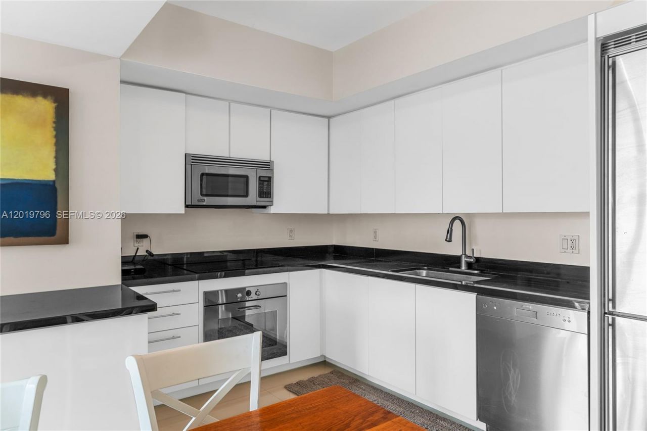 92 SW 3rd St , Unit 2104, Miami, FL 33130 Photo