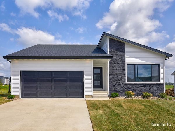 3001 Myron Street, Norwalk, IA 50211