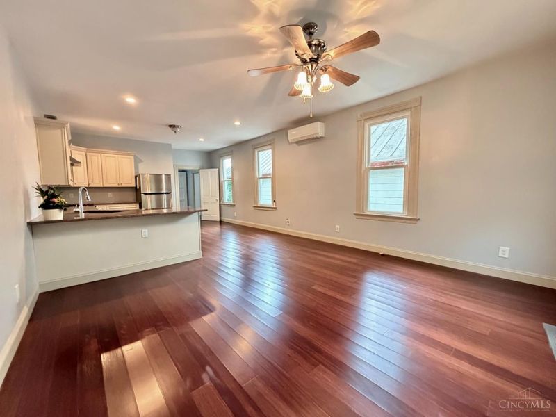 4304 Leeper Street, Cincinnati, OH 45223 Photo 4