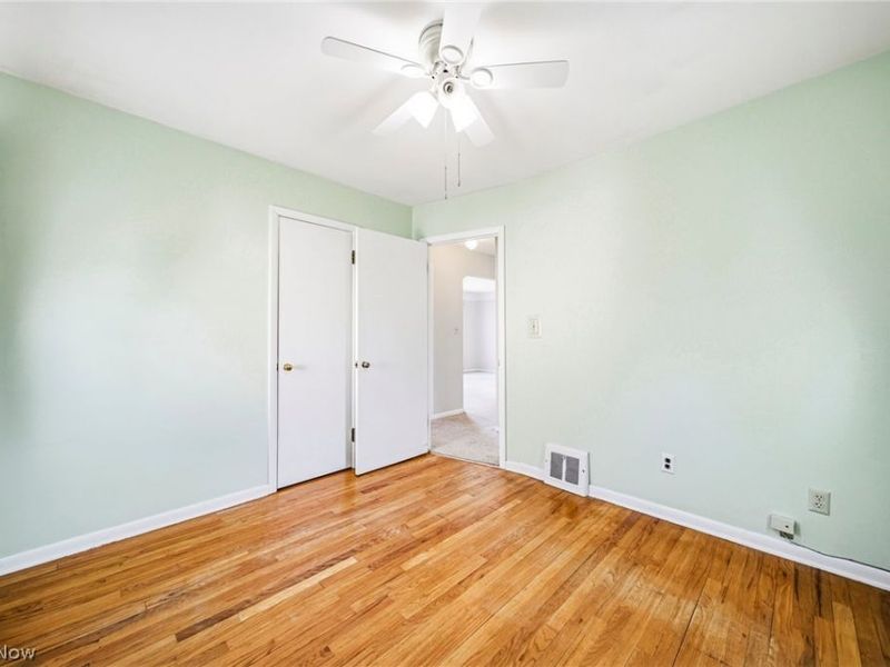 30424 Fern Drive, Willowick, OH 44095 Photo 11