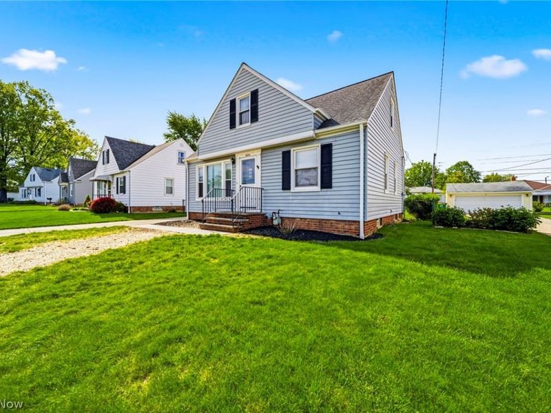 30424 Fern Drive, Willowick, OH 44095 Photo 2