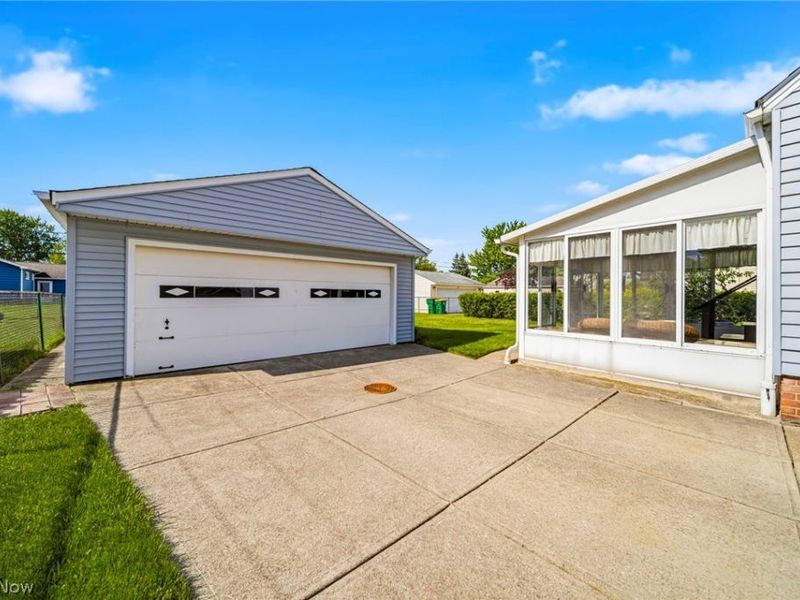 30424 Fern Drive, Willowick, OH 44095 Photo 22