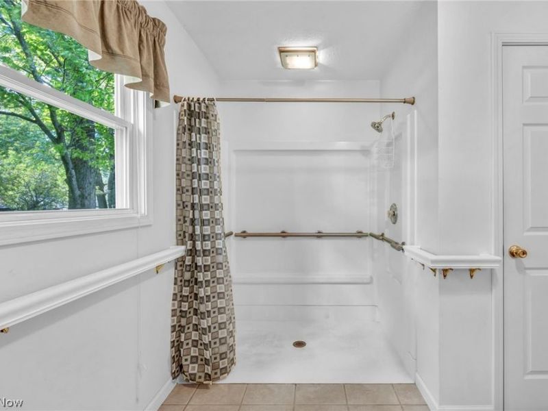 513 Russell Street, Newton Falls, OH 44444 Photo 18