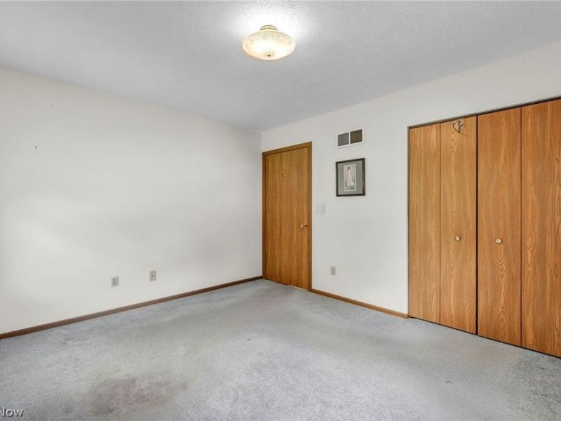 513 Russell Street, Newton Falls, OH 44444 Photo 24