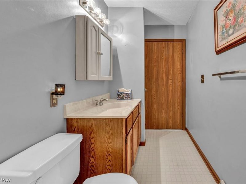 513 Russell Street, Newton Falls, OH 44444 Photo 32