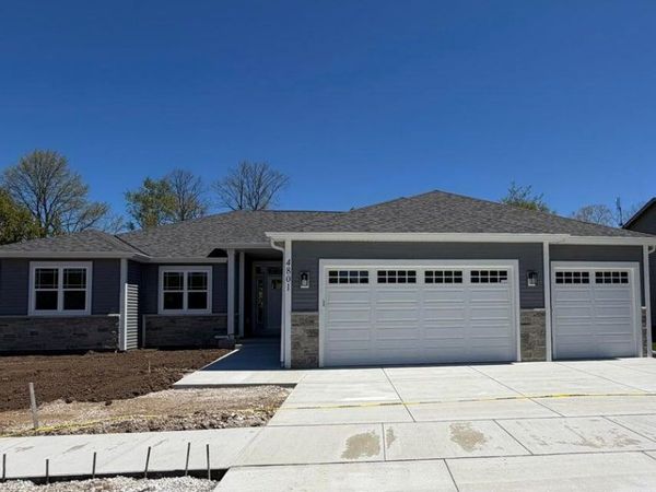 11624 28th AVENUE, Pleasant Prairie, WI 53158