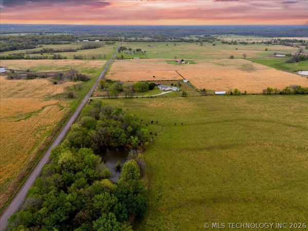 03 E 210 Road , Vinita, OK 74301