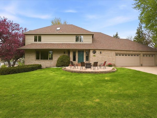 2500 Highland View Avenue S, Burnsville, MN 55337