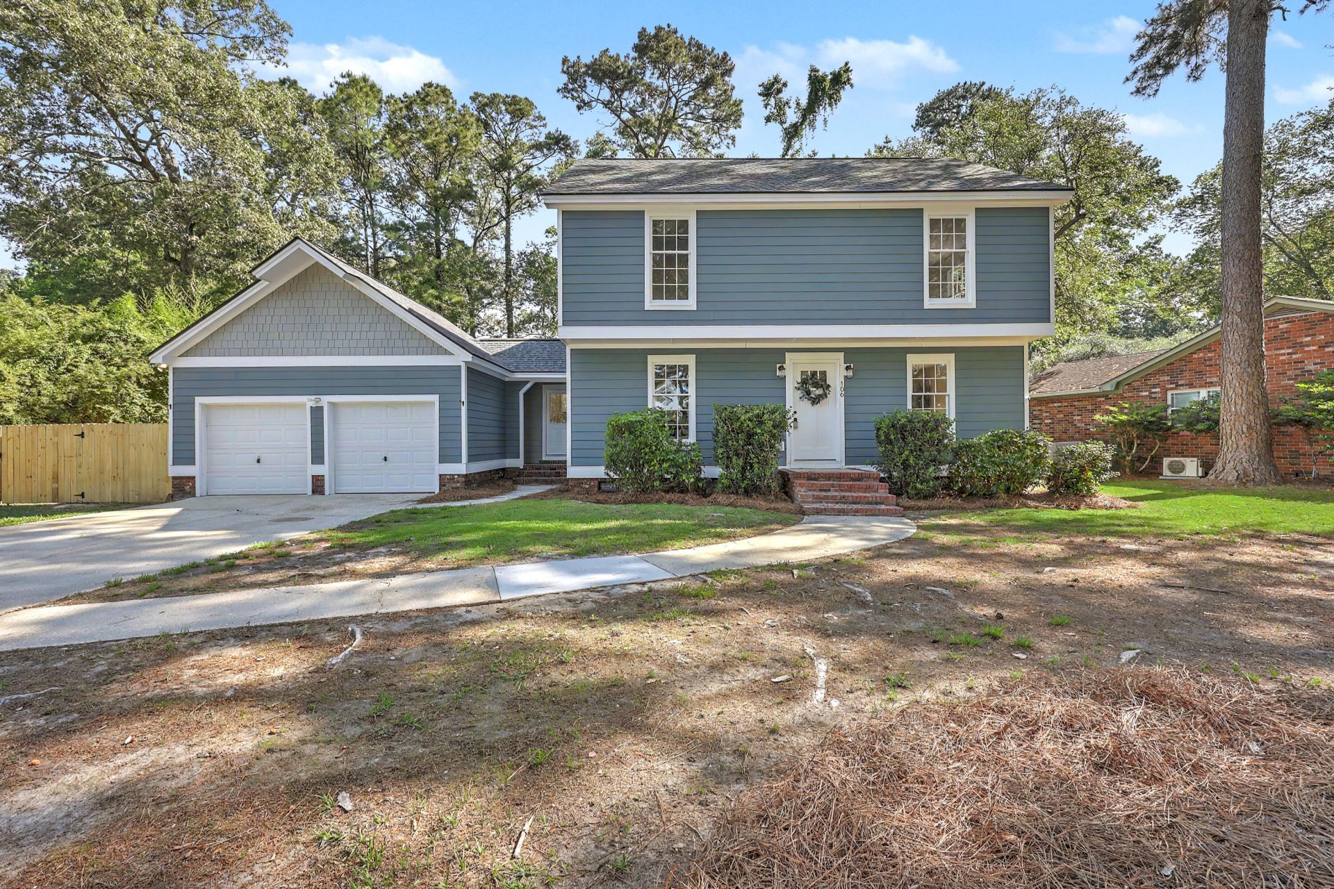 106 Sweetbriar Road Photo 1