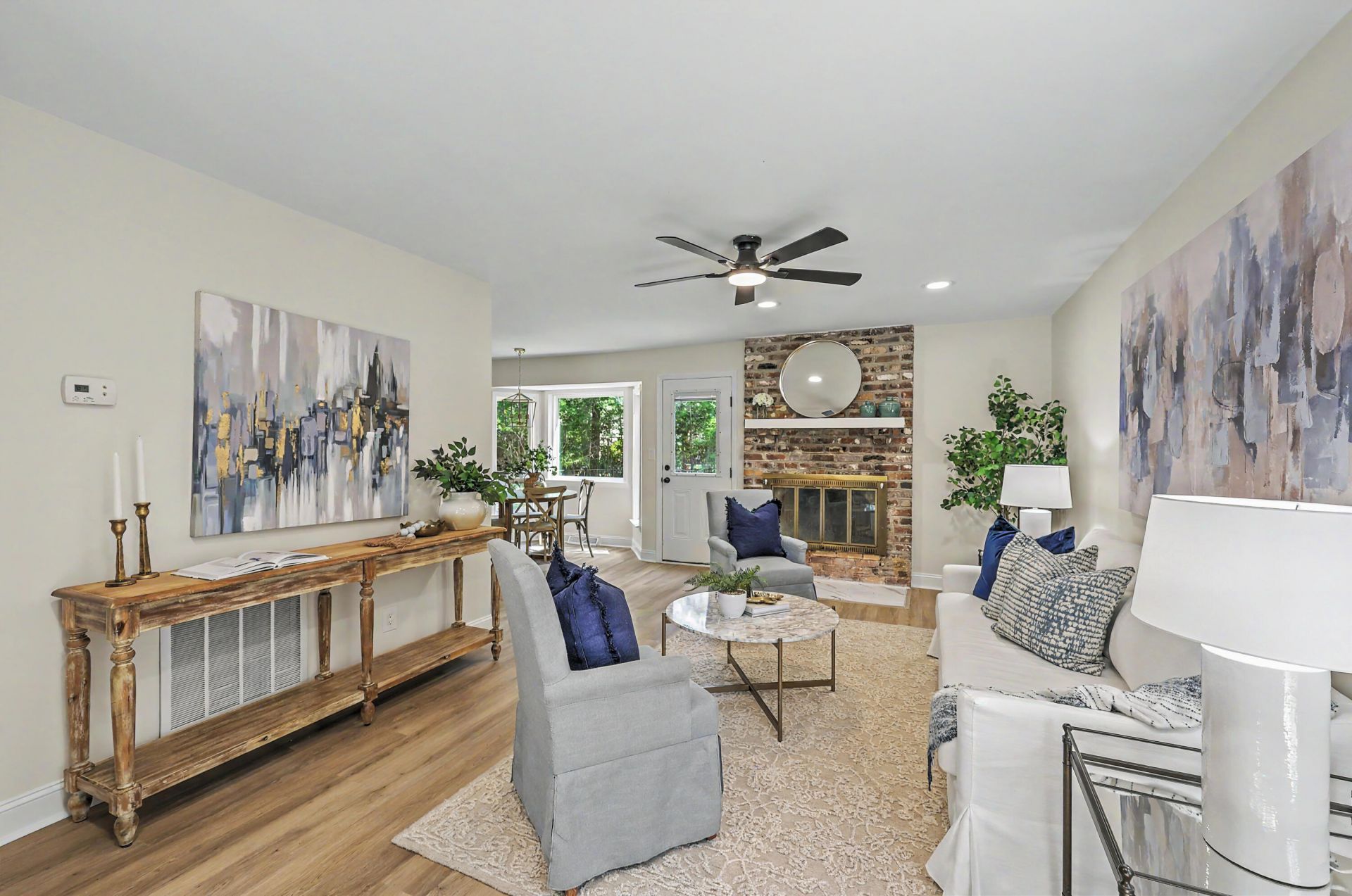 106 Sweetbriar Road Photo 11