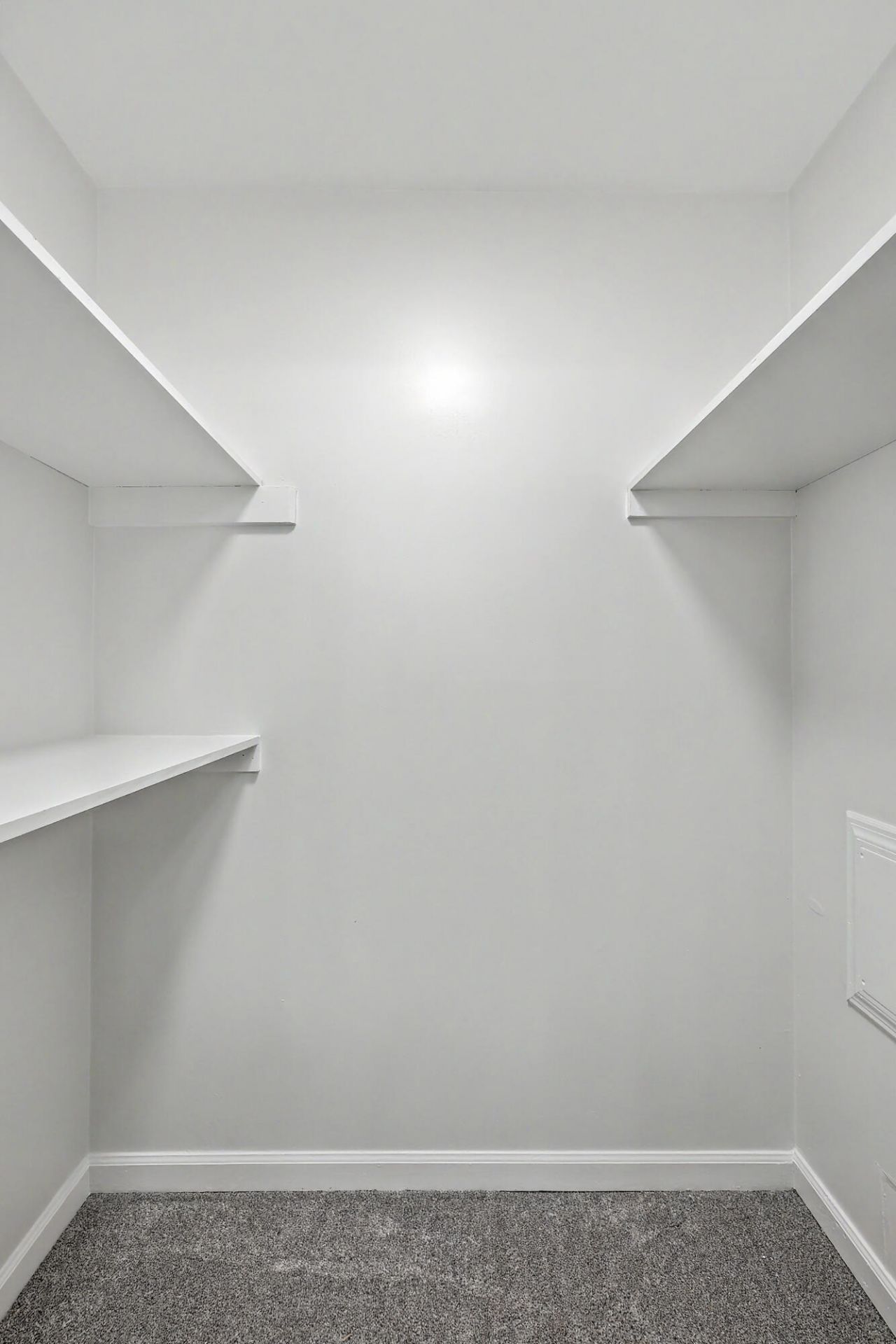106 Sweetbriar Road Photo 19