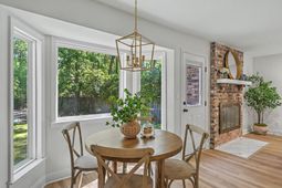 106 Sweetbriar Road photo 4