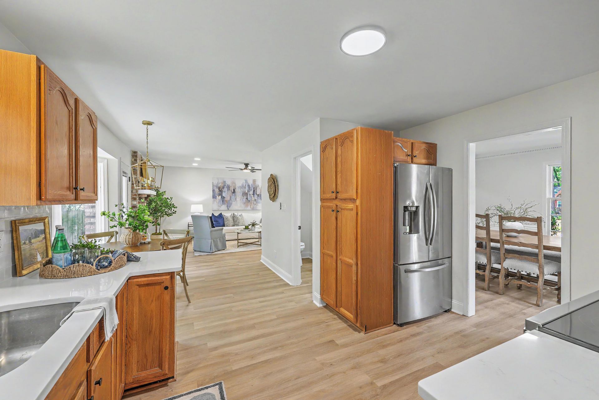 106 Sweetbriar Road Photo 8