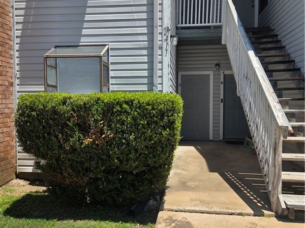 2411 W Slaughter Lane , Austin, TX 78748