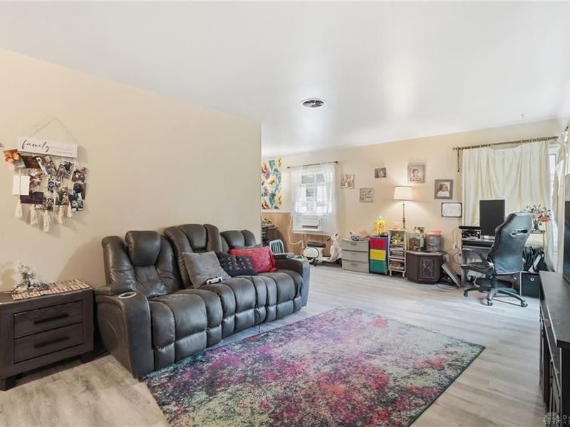 4728 Burkhardt Avenue, Dayton, OH 45403 Photo 8