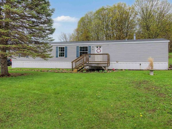 690 VT Route 105, Sheldon, VT 05483