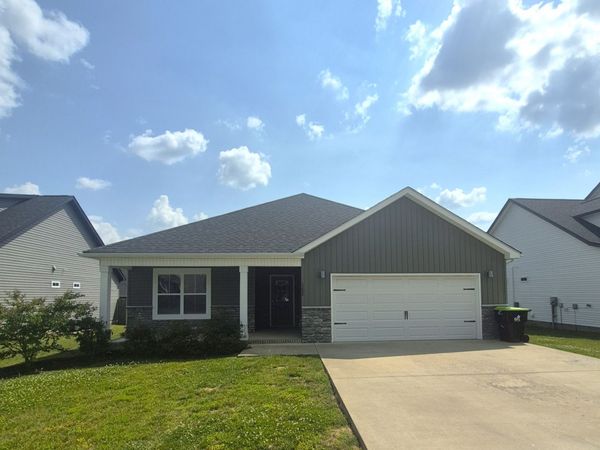 1204 Ewing Way, Clarksville, TN 37043