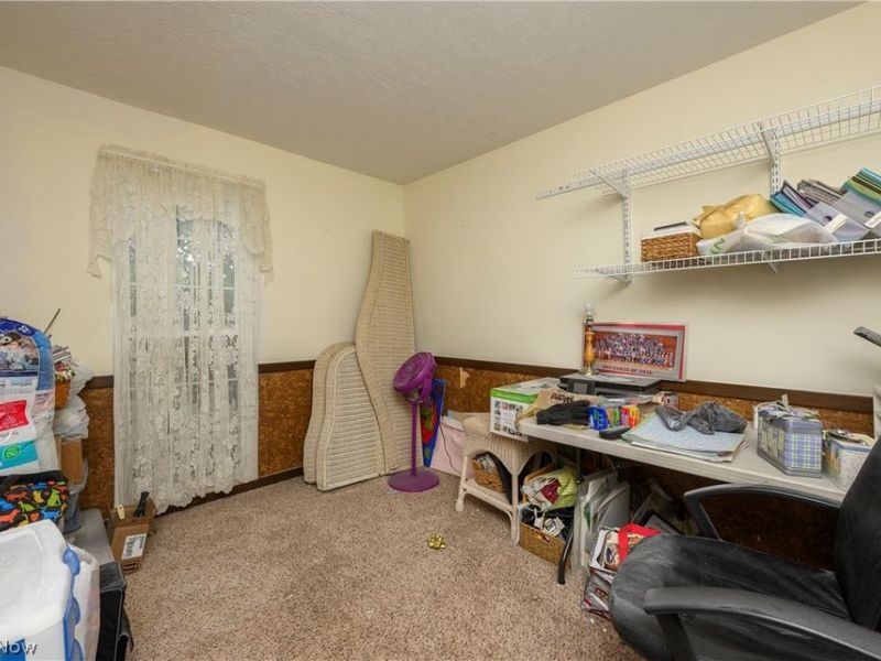 1805 Heritage Circle, Dover, OH 44622 Photo 14