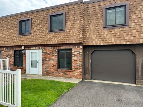 950 Wadsworth Road , Unit F4, Medina, OH 44256