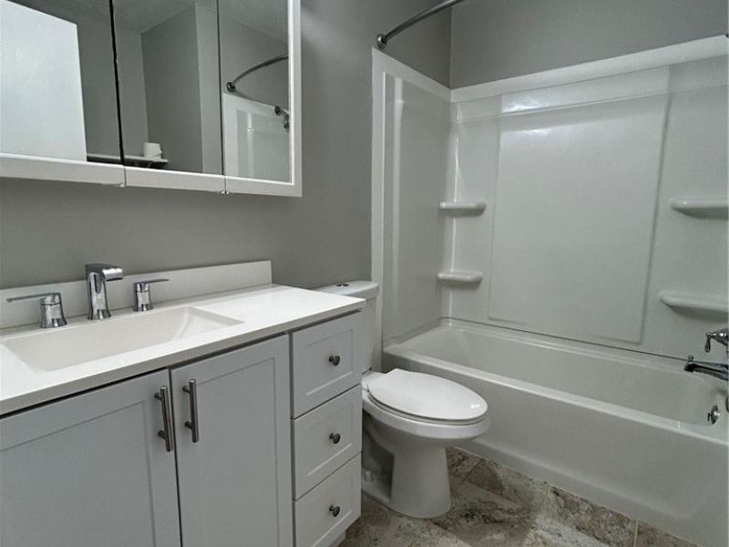 950 Wadsworth Road, Unit F4, Medina, OH 44256 Photo 8