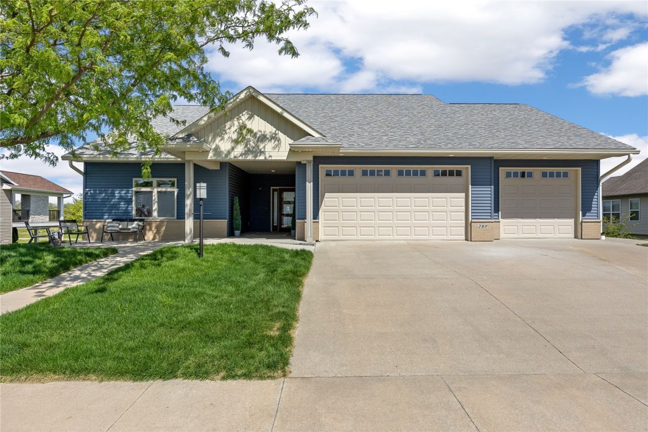 280 N Juniper Street, North Liberty, IA 52317 Main Photo
