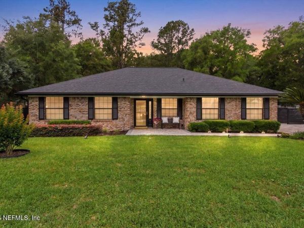 4345 APPLE TREE Place, Jacksonville, FL 32258