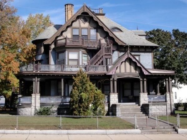 587 Haverhill Street, Unit 6, Lawrence, MA 01841